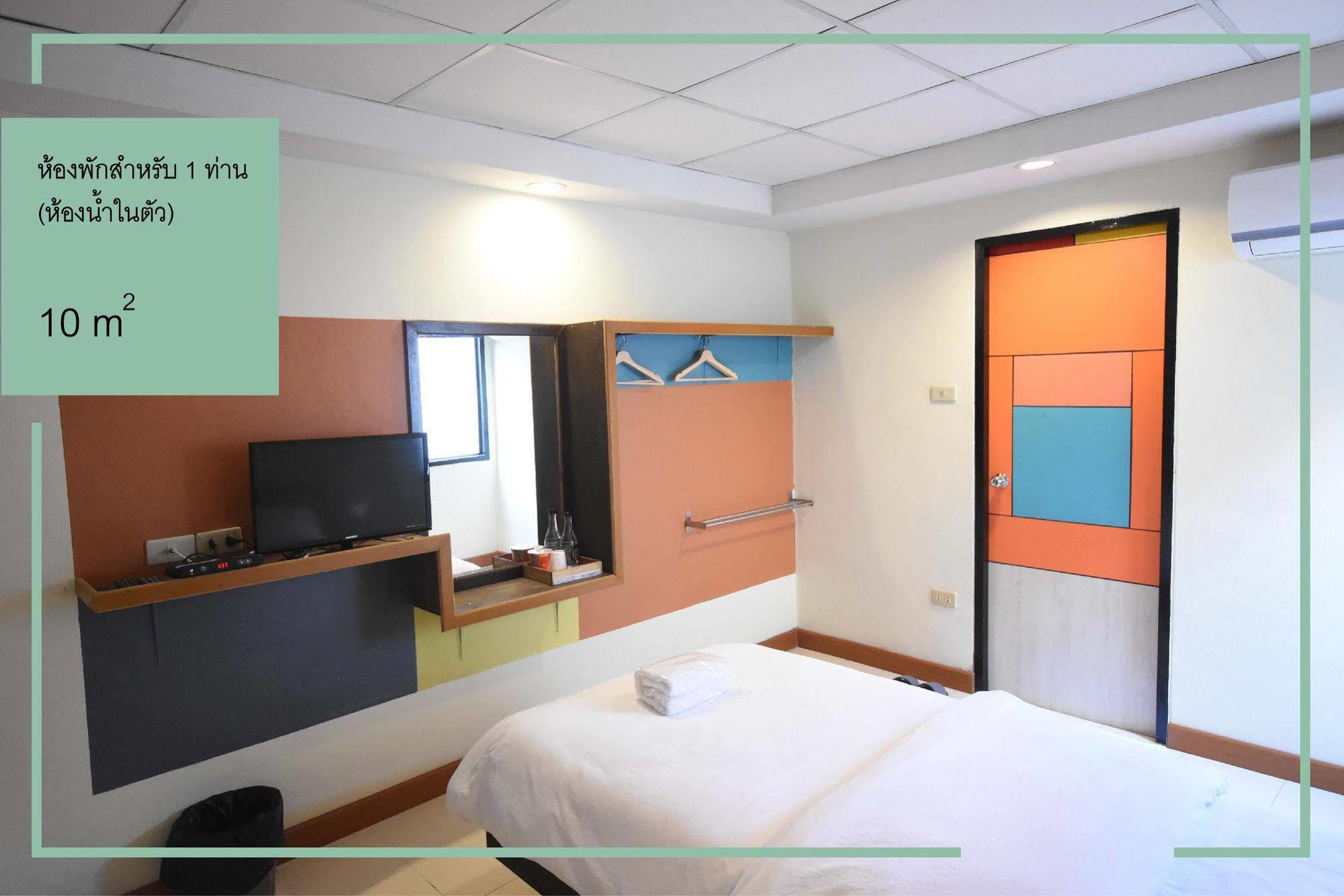 Room at Prachachuen Nonthaburi Exterior foto